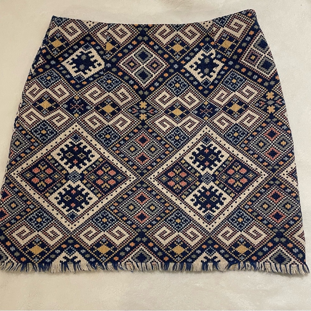 Medium NWOT embroidered boho geometric print mini skirt with Tassels#308